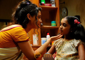 Vidiyum Munn Movie Stills 