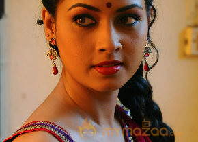 Vidiyum Munn Movie Stills  photo 5