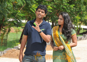 Vidiyum Varai Vinmeengalaavom Movie Stills  photo 33