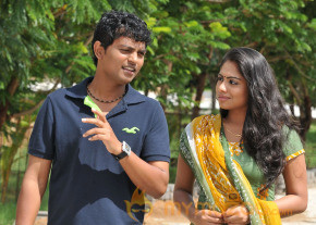 Vidiyum Varai Vinmeengalaavom Movie Stills  photo 21
