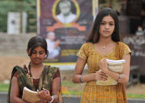 Vidiyum Varai Vinmeengalaavom Movie Stills  photo 14