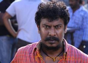 Vimal Kaaval movie stills photo 3