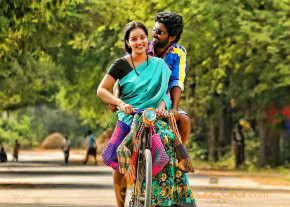 Vizha Movie Stills  photo 12
