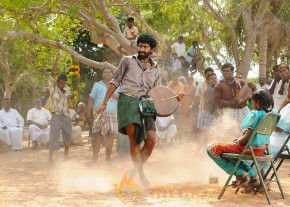 Vizha New Movie Stills  photo 15