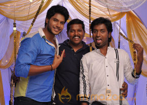 Yaaruda Mahesh Movie Latest Stills photo 5