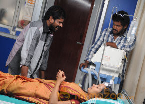 Yasakhan Movie Stills photo 13