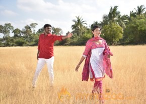Yokkiyan Vaaran Somba Thooki Ulla Vai Movie Stills photo 4