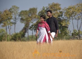 Yokkiyan Vaaran Somba Thooki Ulla Vai Movie Stills photo 24