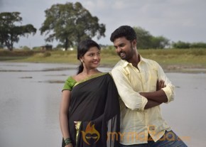 Yokkiyan Vaaran Somba Thooki Ulla Vai Movie Stills photo 6