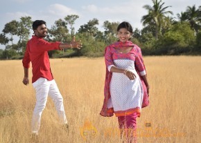 Yookkiyan Varan Sombai Thooki Ulla Vai Pics photo 8