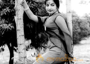 Jayalalithaa's rare photos photo 10