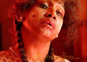 kanchana-2-movie-new-wallpapers photo 6
