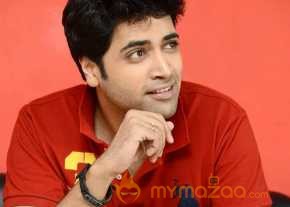 Adivi Sesh photo 2