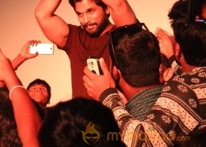 Allu Arjun Visit toKerala photo 4