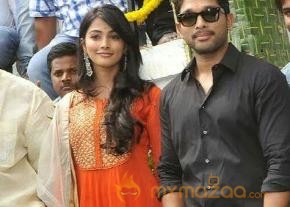 Allu Arjun's Duvvada Jagannadham New Look Photos photo 3