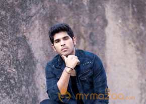 Allu Sirish photo 2