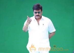 BOSS IS BACK: Chiranjeevi Getups For MAA Awards  photo 3