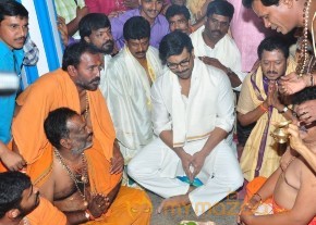 Chiranjeevi Birthday Special: Ram Charan Pooja at Film Nagar Temple photo 7