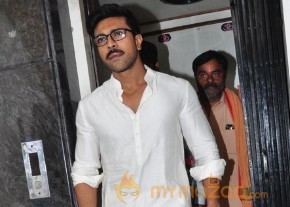 Chiranjeevi Birthday Special: Ram Charan Pooja at Film Nagar Temple photo 12