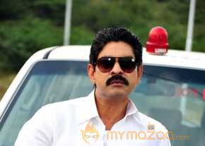 Jagapati Babu photo 4