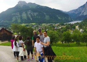 Mahesh Babu Family Holiday Tour Photos photo 10