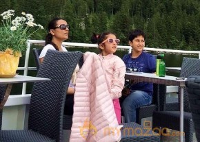 Mahesh Babu Family Holiday Tour Photos photo 11