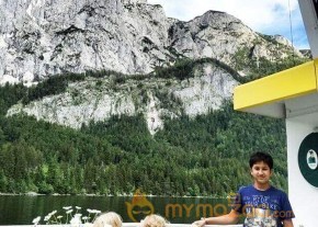 Mahesh Babu Family Holiday Tour Photos