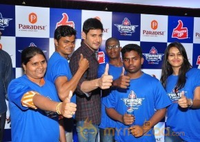 Mahesh Babu Felicitates Thums Up Thunder Challenge  photo 19