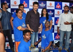 Mahesh Babu Felicitates Thums Up Thunder Challenge  photo 30