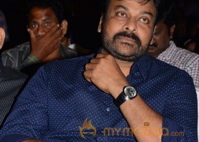 Megastar Chiranjeevi Latest Stills photo 11