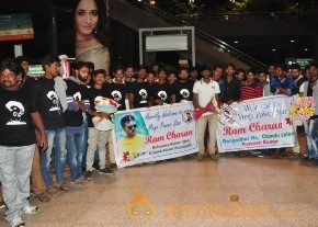 Ram Charan at Shamshabad Airport photo 9