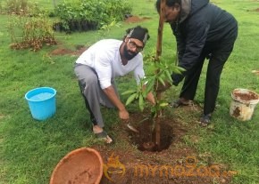 Rana Daggubati planted saplings at Nanakramguda as a part of Haritha Haram photo 2