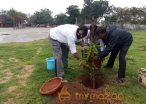 Rana Daggubati planted saplings at Nanakramguda as a part of Haritha Haram photo 4