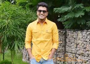 Sharwanand photo 4