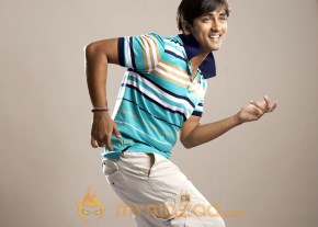 Siddharth Photogallery photo 17