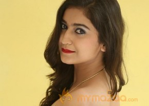 Actress Alisha New Photos photo 19