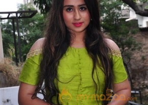 Actress Simrath Latest Photos photo 17