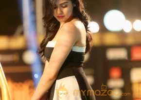 Adah Sharma Latest Images photo 28
