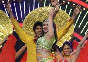 Adah Sharma Latest Images photo 16