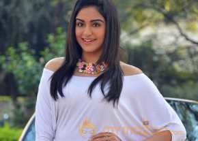 Adah Sharma Latest Stills photo 28
