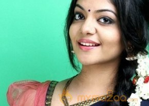 Ahaana Krishna Latest Photos photo 4