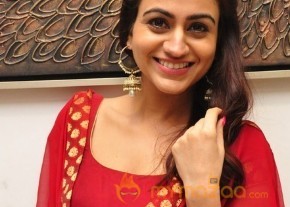 Aksha Pardasany Hot Gallery photo 6