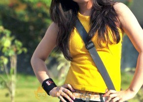 Aksha Stills photo 17