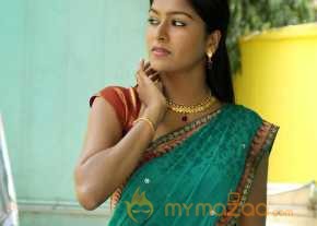 Akshatha Langa Voni Saree Photoshoot photo 2