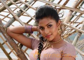 Amala Paul photo 6