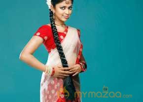 Amala Paul photo 9