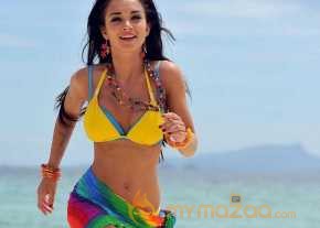 Amy Jackson photo 3