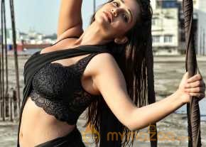 Anaika Soti Sizzling Portfolio photo 5