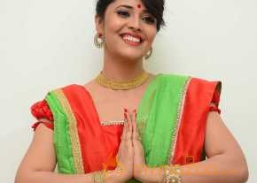  Anchor Anasuya Green Saree Photoshoot  photo 2