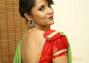  Anchor Anasuya Green Saree Photoshoot  photo 14